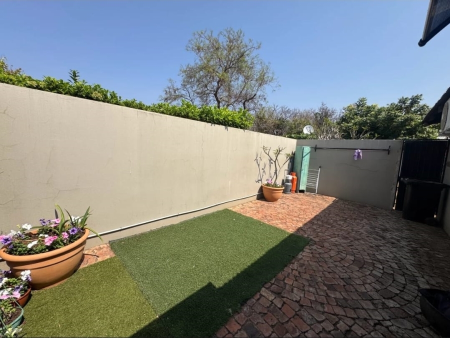 To Let 1 Bedroom Property for Rent in Zilkaatsnek North West